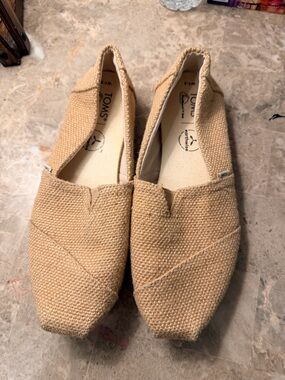 TOMS Natural Beige Woven Canvas Slip-Ons